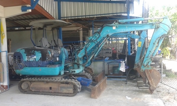 รถแบคโฮ รถแบคโฮ