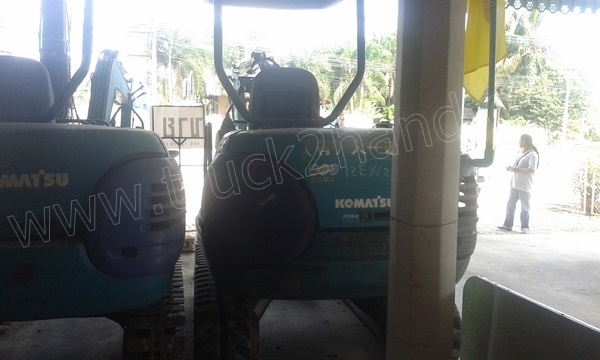 รถแบคโฮ รถแบคโฮ