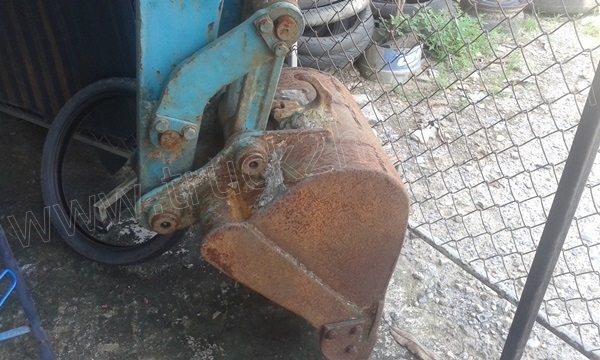 รถแบคโฮ