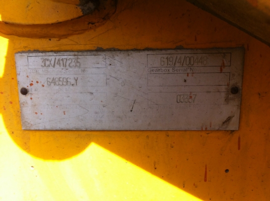 ขาย JCB  3CX หลังคาเหลือง