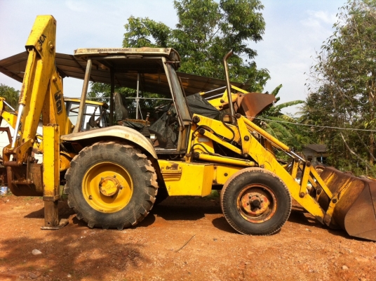 ขาย JCB  3CX หลังคาเหลือง