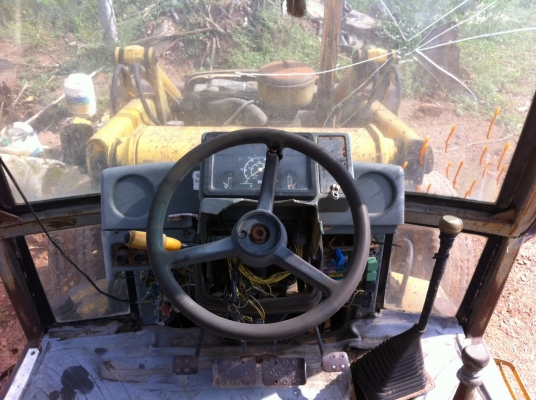 ขาย JCB  3CX หลังคาเหลือง