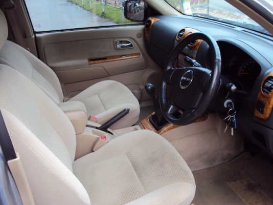 ISUZU MU-7 3.0DDi MT ใครกำลังหาเกียร์ ธรรมดา