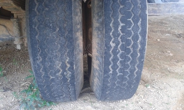 รถบรรทุก 6 ล้อ NISSAN เปลี่ยนหัวเป็น ISUZU รถดั้มพ์ติดเครน รถบรรทุก 6 ล้อ NISSAN เปลี่ยนหัวเป็น ISUZU รถดั้มพ์ติดเครน