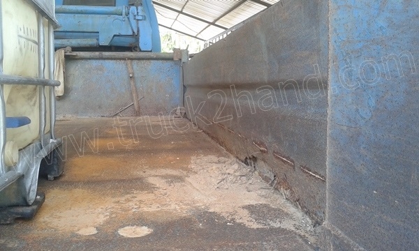 รถบรรทุก 6 ล้อ NISSAN เปลี่ยนหัวเป็น ISUZU รถดั้มพ์ติดเครน รถบรรทุก 6 ล้อ NISSAN เปลี่ยนหัวเป็น ISUZU รถดั้มพ์ติดเครน