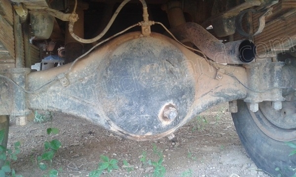 รถบรรทุก 6 ล้อ NISSAN เปลี่ยนหัวเป็น ISUZU รถดั้มพ์ติดเครน รถบรรทุก 6 ล้อ NISSAN เปลี่ยนหัวเป็น ISUZU รถดั้มพ์ติดเครน