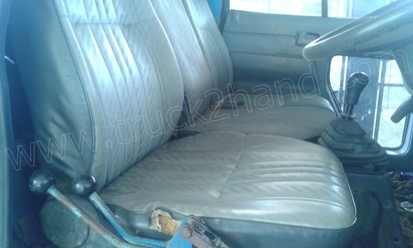 รถบรรทุก 6 ล้อ NISSAN เปลี่ยนหัวเป็น ISUZU รถดั้มพ์ติดเครน รถบรรทุก 6 ล้อ NISSAN เปลี่ยนหัวเป็น ISUZU รถดั้มพ์ติดเครน