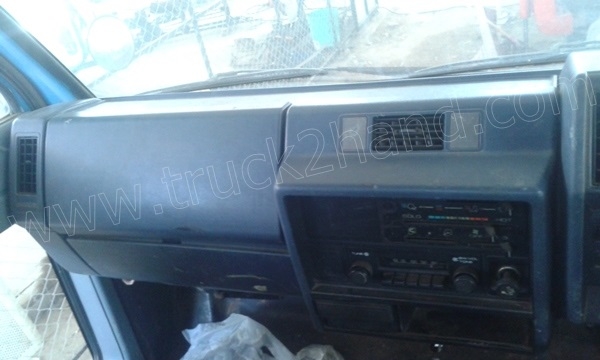 รถบรรทุก 6 ล้อ NISSAN เปลี่ยนหัวเป็น ISUZU รถดั้มพ์ติดเครน รถบรรทุก 6 ล้อ NISSAN เปลี่ยนหัวเป็น ISUZU รถดั้มพ์ติดเครน