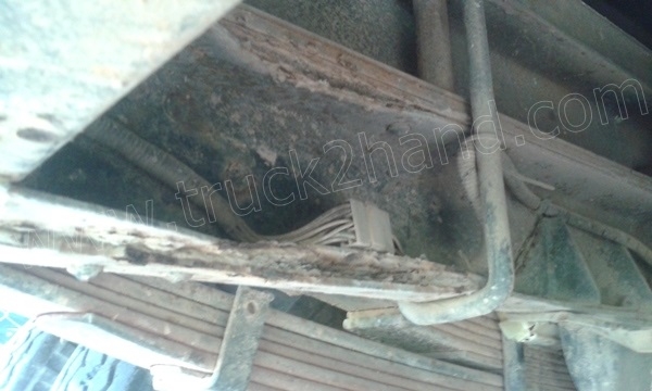 รถบรรทุก 6 ล้อ NISSAN เปลี่ยนหัวเป็น ISUZU รถดั้มพ์ติดเครน รถบรรทุก 6 ล้อ NISSAN เปลี่ยนหัวเป็น ISUZU รถดั้มพ์ติดเครน