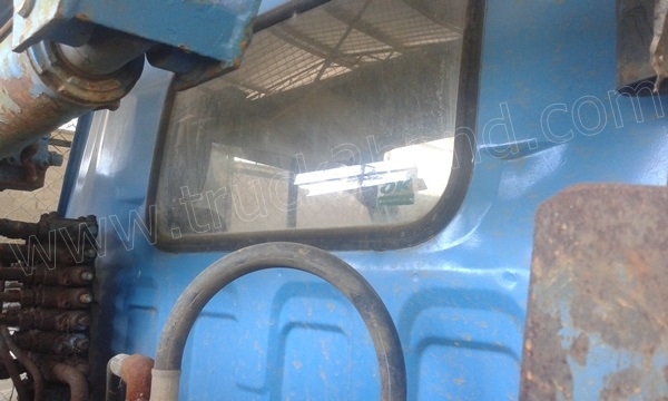 รถบรรทุก 6 ล้อ NISSAN เปลี่ยนหัวเป็น ISUZU รถดั้มพ์ติดเครน รถบรรทุก 6 ล้อ NISSAN เปลี่ยนหัวเป็น ISUZU รถดั้มพ์ติดเครน