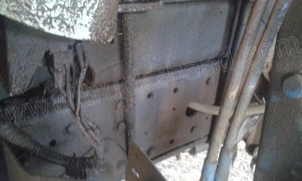 รถบรรทุก 6 ล้อ NISSAN เปลี่ยนหัวเป็น ISUZU รถดั้มพ์ติดเครน รถบรรทุก 6 ล้อ NISSAN เปลี่ยนหัวเป็น ISUZU รถดั้มพ์ติดเครน