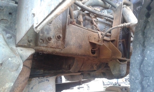 รถบรรทุก 6 ล้อ NISSAN เปลี่ยนหัวเป็น ISUZU รถดั้มพ์ติดเครน รถบรรทุก 6 ล้อ NISSAN เปลี่ยนหัวเป็น ISUZU รถดั้มพ์ติดเครน