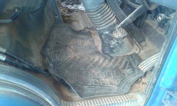 รถบรรทุก 6 ล้อ NISSAN เปลี่ยนหัวเป็น ISUZU รถดั้มพ์ติดเครน รถบรรทุก 6 ล้อ NISSAN เปลี่ยนหัวเป็น ISUZU รถดั้มพ์ติดเครน