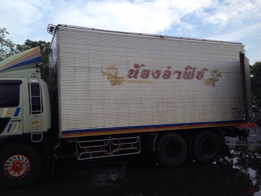 ตู้เปียก สวย ราคาเบาๆ สภาพใช้งานได้เลย สแตนเลส