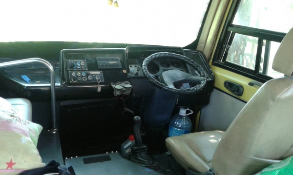 ขายรถบัสรับส่งนักเรียนพร้อมใช้งาน