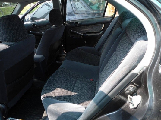 ขายด่วนรถเก๋งอีซุซุ โฉมตาโต ปี 04 ท้ายข้าวโพด