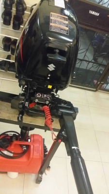 ขายเครื่อง Suziki 15 HP FOUR STROKE