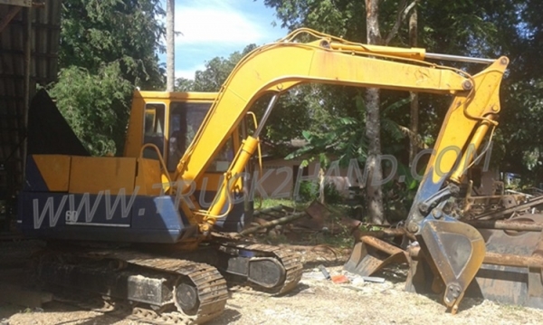 รถแบคโฮ รถแบคโฮ