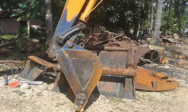 รถแบคโฮ รถแบคโฮ