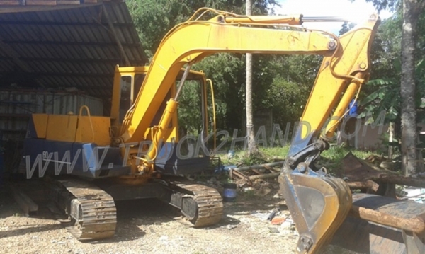 รถแบคโฮ