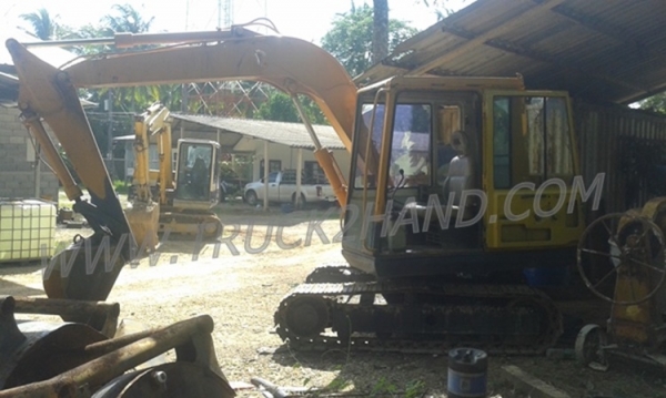 รถแบคโฮ รถแบคโฮ