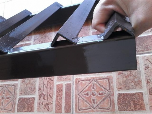 รับทำบันไดเข็นมอเตอร์ไซค์ขึ้นท้ายรถกระบะมีตัวล็อคฝาท้ายกระบะมี 2 ขนาด กว้าง 9 นิ้ว ยาว 1.70 ม. ราคา 1500 บาท กับกว้าง 12 นิ้ว ยาว 1.70 ม. ราคา 1800 บาท