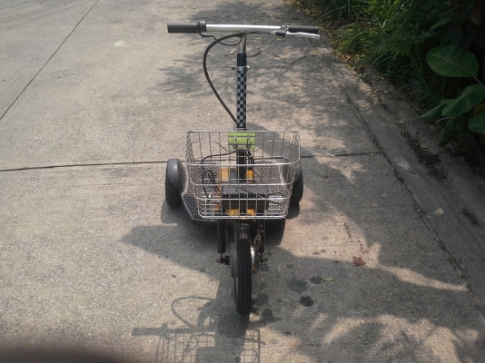 รถไฟฟ้า3ล้อ36Vไม่ค่อยได้ใช้