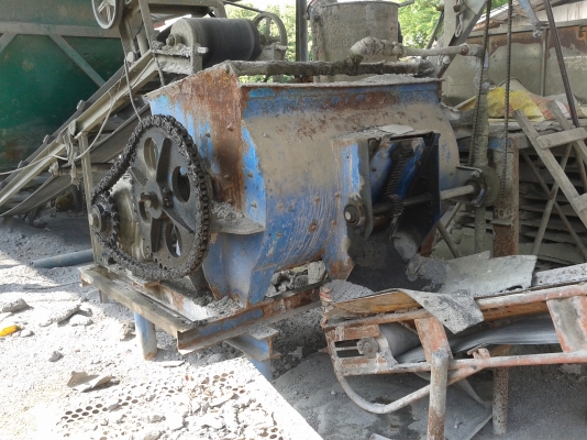 เครื่องอัดอิฐบล็อก ไฮโดริก2หัว หัวนึง4ก้อน อีกหัว2ก้อน เครื่องอัดอิฐบล็อก ไฮโดริก2หัว หัวนึง4ก้อน อีกหัว2ก้อน