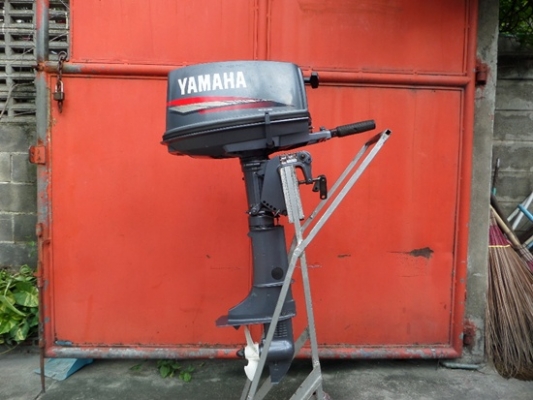 เครื่องเรือ YAMAHA 4 แรง 2 จังหวะ