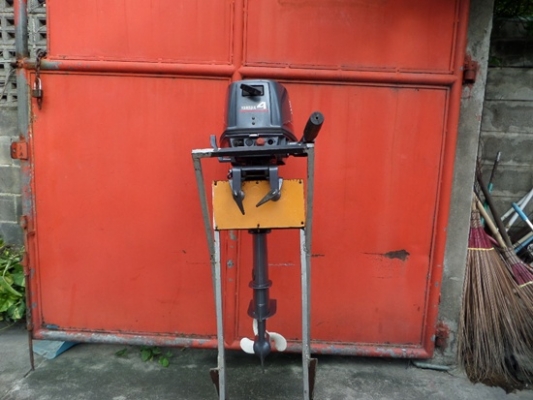 เครื่องเรือ YAMAHA 4 แรง 2 จังหวะ