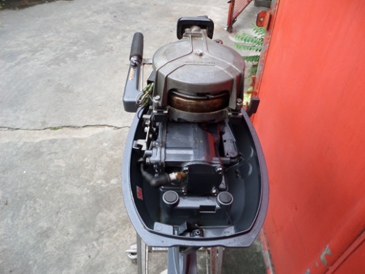 เครื่องเรือ YAMAHA 4 แรง 2 จังหวะ