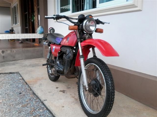 ขาย Zusuki TS100 รถเดิมเครื่องดีอะไหล่ครบแห้งๆไม่มีเล่มออกใบซื้อขายให้ครับ ขาย 6900 บาท ขาย Zusuki TS100 รถเดิมเครื่องดีอะไหล่ครบแห้งๆไม่มีเล่มออกใบซื้อขายให้ครับ ขาย 6900 บาท