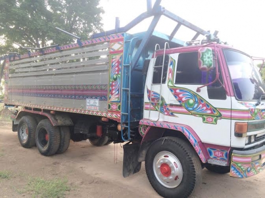 ขายสิบล้อ ISUZU Rock 210 สภาพดี เครื่่องเดิม ยางดี 084-7779099 ขายสิบล้อ ISUZU Rock 210 สภาพดี เครื่่องเดิม ยางดี 084-7779099