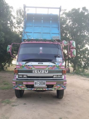 ขายสิบล้อ ISUZU Rock 210 สภาพดี เครื่่องเดิม ยางดี 084-7779099