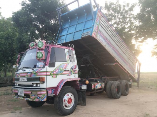 ขายสิบล้อ ISUZU Rock 210 สภาพดี เครื่่องเดิม ยางดี 084-7779099 ขายสิบล้อ ISUZU Rock 210 สภาพดี เครื่่องเดิม ยางดี 084-7779099