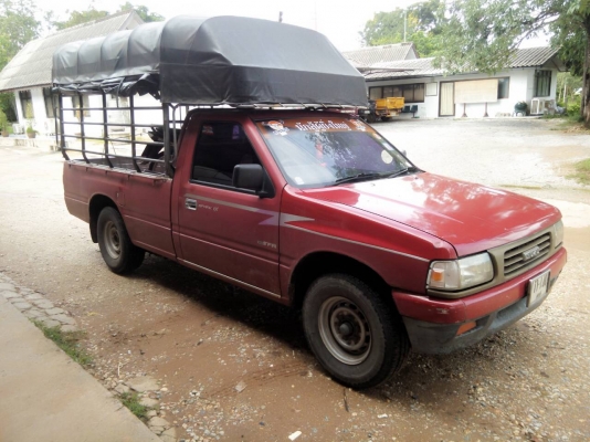 ขายรถสภาพพร้อมใช้ไม่เคยชนมือเดียวปรับ120000ครับ