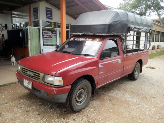 ขายรถสภาพพร้อมใช้ไม่เคยชนมือเดียวปรับ120000ครับ