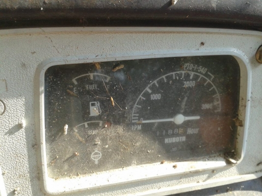 รถไถ่คูโบต้า 20 แรง2 เพลา อุปกรณ์มีพาล 6 เครื่องดีไม่มีหลวม ยางดี