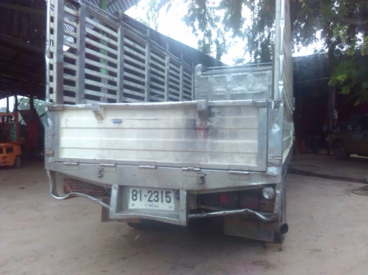 Km 505. เครื่อง4สูบ117แรง ยาว4.3 เมตร รถพร้อมใช้งานครับ. ราคา.นี้ไม่รวมกระบะเลสครับ.