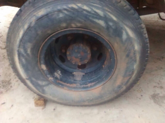 Km 505. เครื่อง4สูบ117แรง ยาว4.3 เมตร รถพร้อมใช้งานครับ. ราคา.นี้ไม่รวมกระบะเลสครับ.