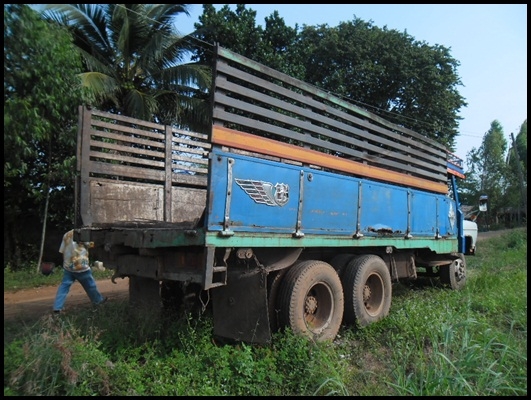 สิบล้อหน้ายาว สิบล้อหน้ายาว