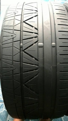 ขายยาง NITTO INVO 255-35-18 ปี11,12 ดอกเท่ากัน ไม่ร้าว ไม่กินข้าง คู่ละ 5,000 บาท ขายยาง NITTO INVO 255-35-18 ปี11,12 ดอกเท่ากัน ไม่ร้าว ไม่กินข้าง คู่ละ 5,000 บาท