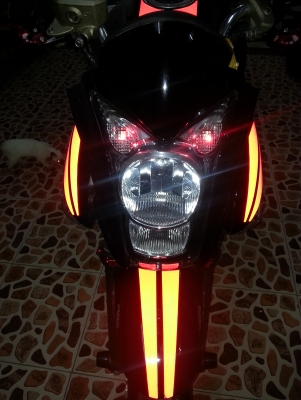 ขาย ER 6 N สภาพใหม่ไม่ได้ขี่มาก 16000 กิโล ของแต่งเต็ม