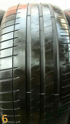 เศษยาง เผื่อไว้ทำยางอะไหล่ครับ 1.FEDERAL 595EVO 195-50-15 ปี11 เส้นละ 900.- 2.YOKOHAMA dB 195-55-15 ปี09 เส้นละ 500.- 3.BRIDGESTONE 205-50-16 ปี04 เส้นละ 500.- 4.BRIDGESTONE RE002 205-55-16 ปี11 เส้นละ 1,000.- 5.DUNLOP LM704 205-55-16 ปี13 เส้นละ 1,000.-