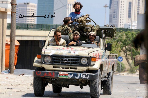 ยางจี๊ปทหาร 700 X 16 ของใหม่  superstone  ยางกองทัพ และลายฮัมวี่ s-79   หายากครับ ก.ไก่7.50-16 tubeless ไม่ต้องใช้ยางใน