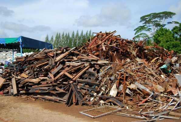 รับซื้อ รถบรรทุกเก่า เครื่องจักรกลหนัก โกดังเก่า