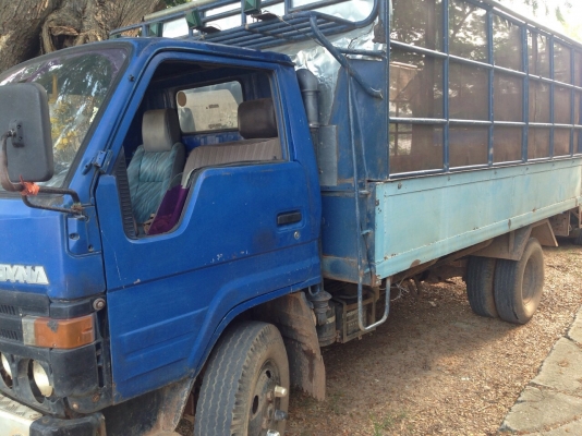 ขาย6ล้อดั้มข้าวเปลือกTOYOTA115แรงม้าBU87