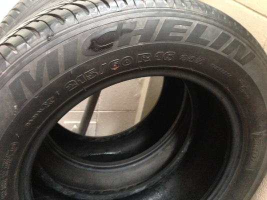 ยาง 215 x 60 R16 4เส้น