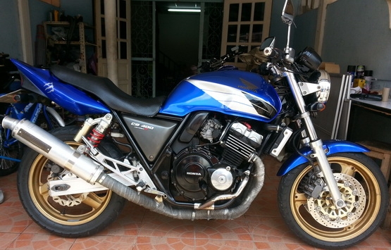 ขาย cb400  ปี 1995 เวอชั่น อาร์ ทะเบียนแท้ สมอ.
