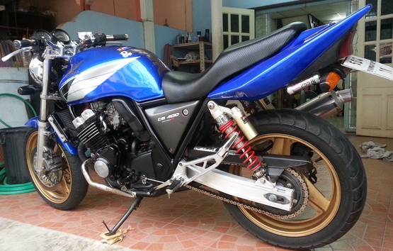 ขาย cb400 ปี 1995 เวอชั่น อาร์ ทะเบียนแท้ สมอ. ขาย cb400 ปี 1995 เวอชั่น อาร์ ทะเบียนแท้ สมอ.